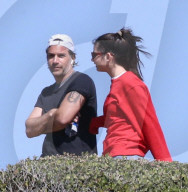 EXKLUSIV - Lady Gaga's Verlobter Christian Carino mit seiner Tochter Bella in Malibu 
