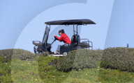 EXKLUSIV - Lady Gaga's Verlobter Christian Carino mit seiner Tochter Bella in Malibu 