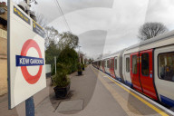 REPORTAGE - Impressionen aus dem Londoner Stadteil Kew