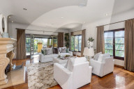 PEOPLE - So schön wohnt Emma Roberts in Los Angeles