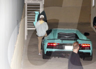 EXKLUSIV - Justin Bieber verlässt die Abendmesse in Beverly Hills