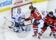 NEWS - NHL: Der Schweizer Nico Hischier scort erfolgreich für die New Jersey Devils