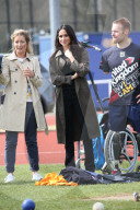 PEOPLE - Prin Harry und seine Meghan besuchen die Invictus Games an der Bath Universität