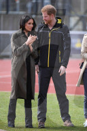 PEOPLE - Prin Harry und seine Meghan besuchen die Invictus Games an der Bath Universität