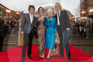 PEOPLE - Sally Humphreys mit Ronnie Wood an den Olivier Awards in London