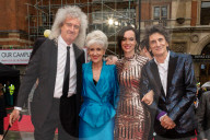 PEOPLE - Sally Humphreys mit Ronnie Wood an den Olivier Awards in London