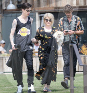 EXKLUSIV - Kelly Osbourne strahlt frisch verliebt an der Seite ihres neuen Boyfriends