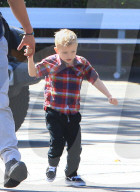 PEOPLE - Dem Papa aus dem Gesicht geschnitten: Josh Duhamel's Sohn Axl
