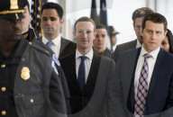 NEWS - Mark Zuckerberg nach Datenskandal zu Anhörung im US-Kongress