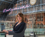 NEWS - London: Installation von Tracey Emin in der St. Pancras Station