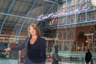 NEWS - London: Installation von Tracey Emin in der St. Pancras Station
