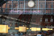 NEWS - London: Installation von Tracey Emin in der St. Pancras Station