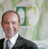 NEWS - Vermisst am Matterhorn: Tengelmann-Chef Karl-Erivan Haub (weitere Bilder)