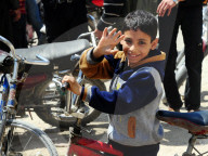 NEWS - Syrien: Flüchtlinge aus Douma in Aleppo