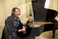 PEOPLE - Neapel: Claudia Cardinale feiert ihren 80.Geburtstag