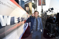 PEOPLE -  Promis an der Staffelpremiere von 'Westworld' 2 in Los Angeles