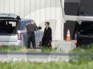 PEOPLE - Die Kardashians landen in Van Nuys nach ihrem Besuch von Khloe und Baby True Thompson in Cleveland