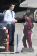 PEOPLE - Die Kardashians landen in Van Nuys nach ihrem Besuch von Khloe und Baby True Thompson in Cleveland