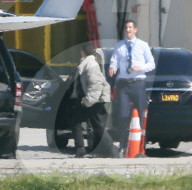 PEOPLE - Die Kardashians landen in Van Nuys nach ihrem Besuch von Khloe und Baby True Thompson in Cleveland