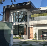EXKLUSIV - Justin Bieber auf Haussuche in Brentwood
