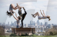 FEATURE - Pix of the Day: Bilder des Tages
