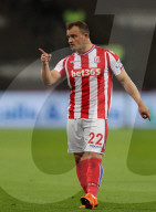PEOPLE - Drohender Abstieg: Xherdan Shaqiri ist bei Stoke City frustriert