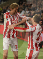 PEOPLE - Drohender Abstieg: Xherdan Shaqiri ist bei Stoke City frustriert