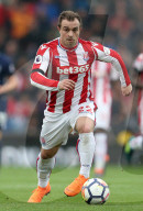 PEOPLE - Drohender Abstieg: Xherdan Shaqiri ist bei Stoke City frustriert