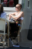 EXKLUSIV - Adwoa Aboah hat heiss in London