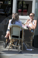 EXKLUSIV - Adwoa Aboah hat heiss in London