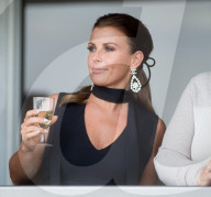 PEOPLE - Coleen Rooney feiert am Aintree Pferderennen