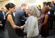 PEOPLE - Prinz Harry besucht mit seiner Meghan die "Women's Empowerment Empfang" in London