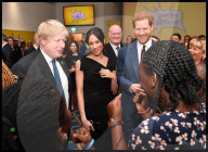 PEOPLE - Prinz Harry besucht mit seiner Meghan die "Women's Empowerment Empfang" in London