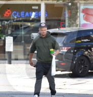 EXKLUSIV - Josh Duhamel gönnt sich Junk-Food zum Z'Mittag