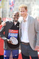 PEOPLE - Prinz Harry als Zuschauer am London Marathon
