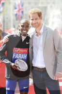 PEOPLE - Prinz Harry als Zuschauer am London Marathon