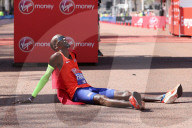 PEOPLE - Sir Mo Farah am London Marathon