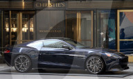 PEOPLE - Daniel Craig lässt seinen Aston Martin versteigern