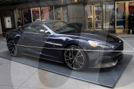 PEOPLE - Daniel Craig lässt seinen Aston Martin versteigern