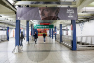 NEWS - David-Bowie-Schau in der New Yorker Subway