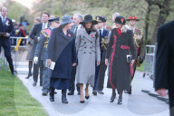 PEOPLE - Prinz Harry und Meghan Markle singen am Anzac Dawn Service