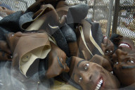 REPORTAGE - In Mexiko enstehen Fussball WM Masken