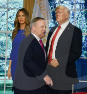 PEOPLE - Fast wie echt: Melania Trump als Wachsfigur bei Tussauds in New York