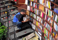 FEATURE - Peking: 24 Stunden Buchladen in Sanlitun