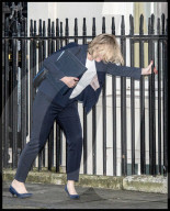 NEWS - Grossbritannien: Innenministerin Amber Rudd tritt zurück (Archivbilder)