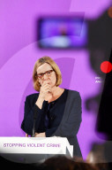NEWS - Grossbritannien: Innenministerin Amber Rudd tritt zurück