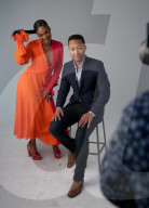 PEOPLE - Promis besuchen das Shutterstock Studio in Los Angeles