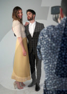 PEOPLE - Promis besuchen das Shutterstock Studio in Los Angeles