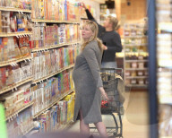 EXKLUSIV - Hochschwangere Kirsten Dunst am shoppen mit Jesse Plemons
