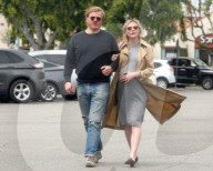 EXKLUSIV - Hochschwangere Kirsten Dunst am shoppen mit Jesse Plemons